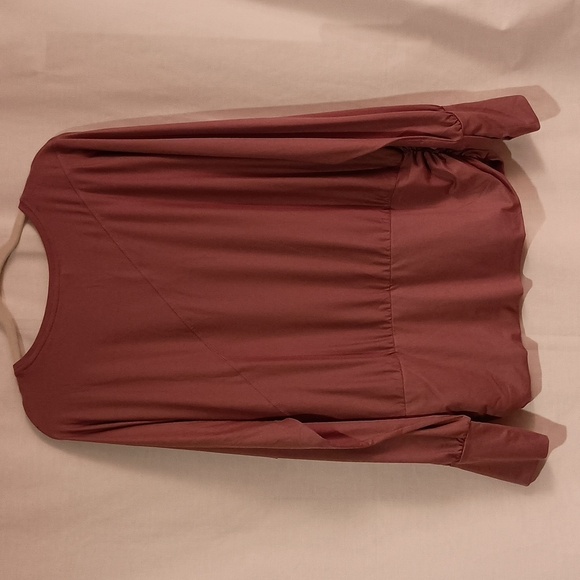 Tahari Sport Long Sleeve Mauve Colored Dolman Sleeves Pullover Plus size Top NWT - Picture 2 of 11